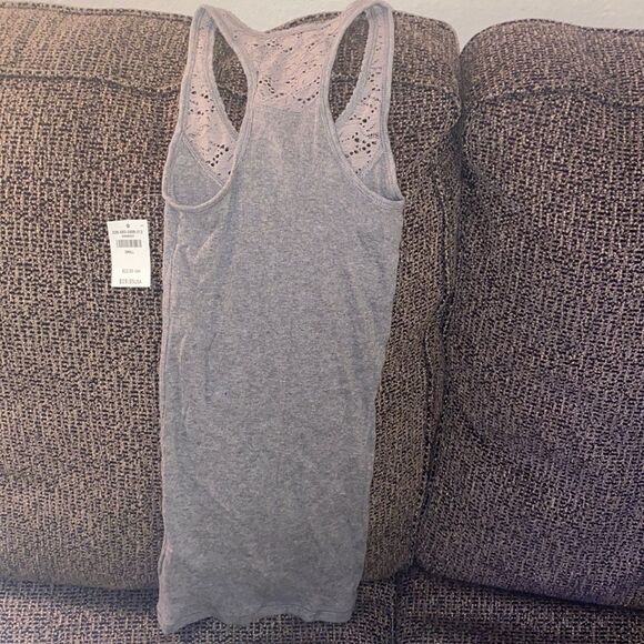 ✨HP✨Hollister Crochet Racerback Tank✨ - Picture 4 of 5